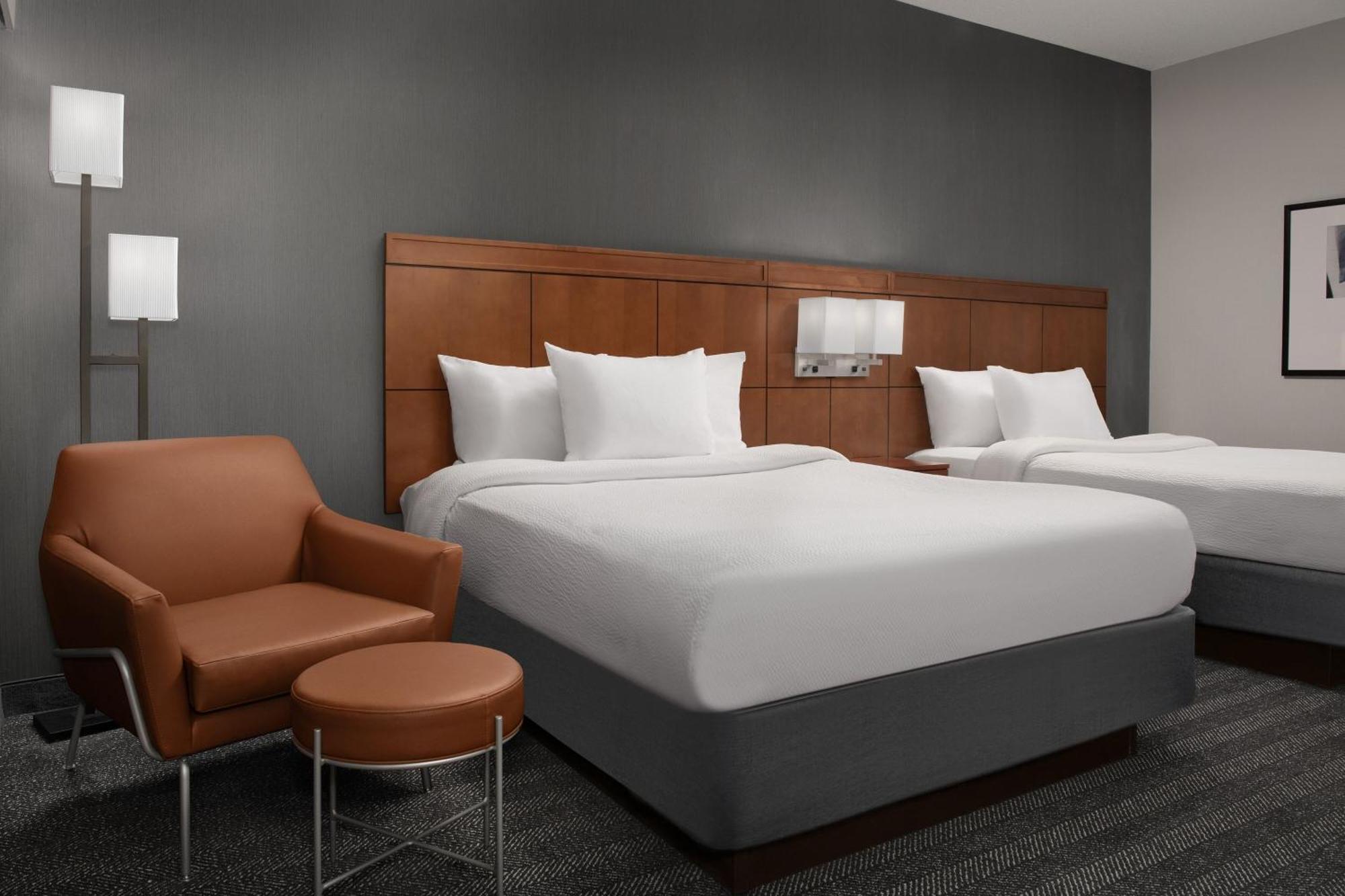 Hotel Courtyard By Marriott Syracuse Downtown At Armory Square Extérieur photo