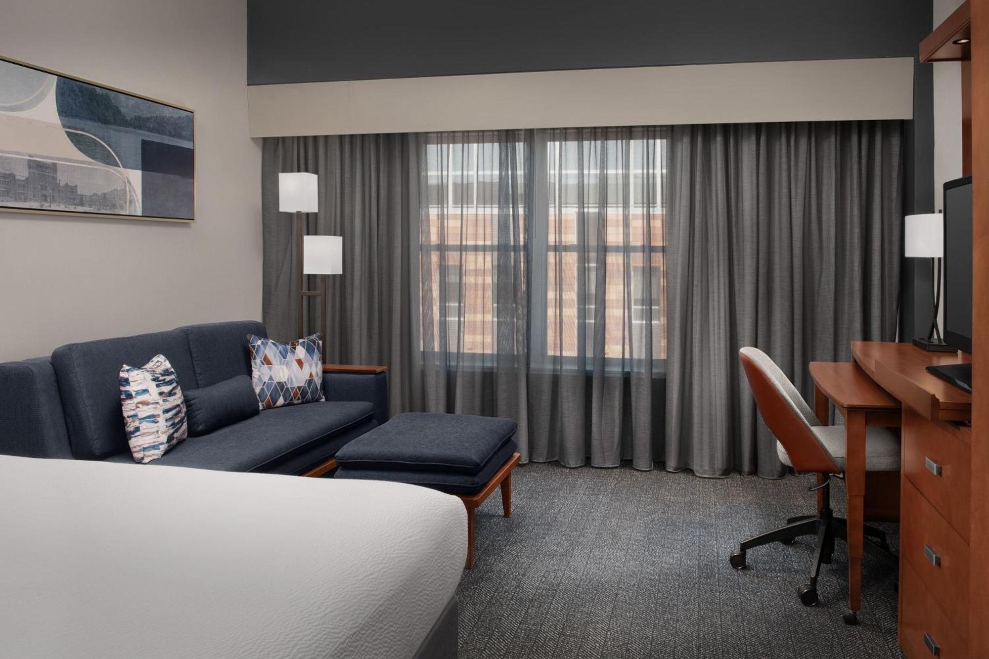 Hotel Courtyard By Marriott Syracuse Downtown At Armory Square Extérieur photo
