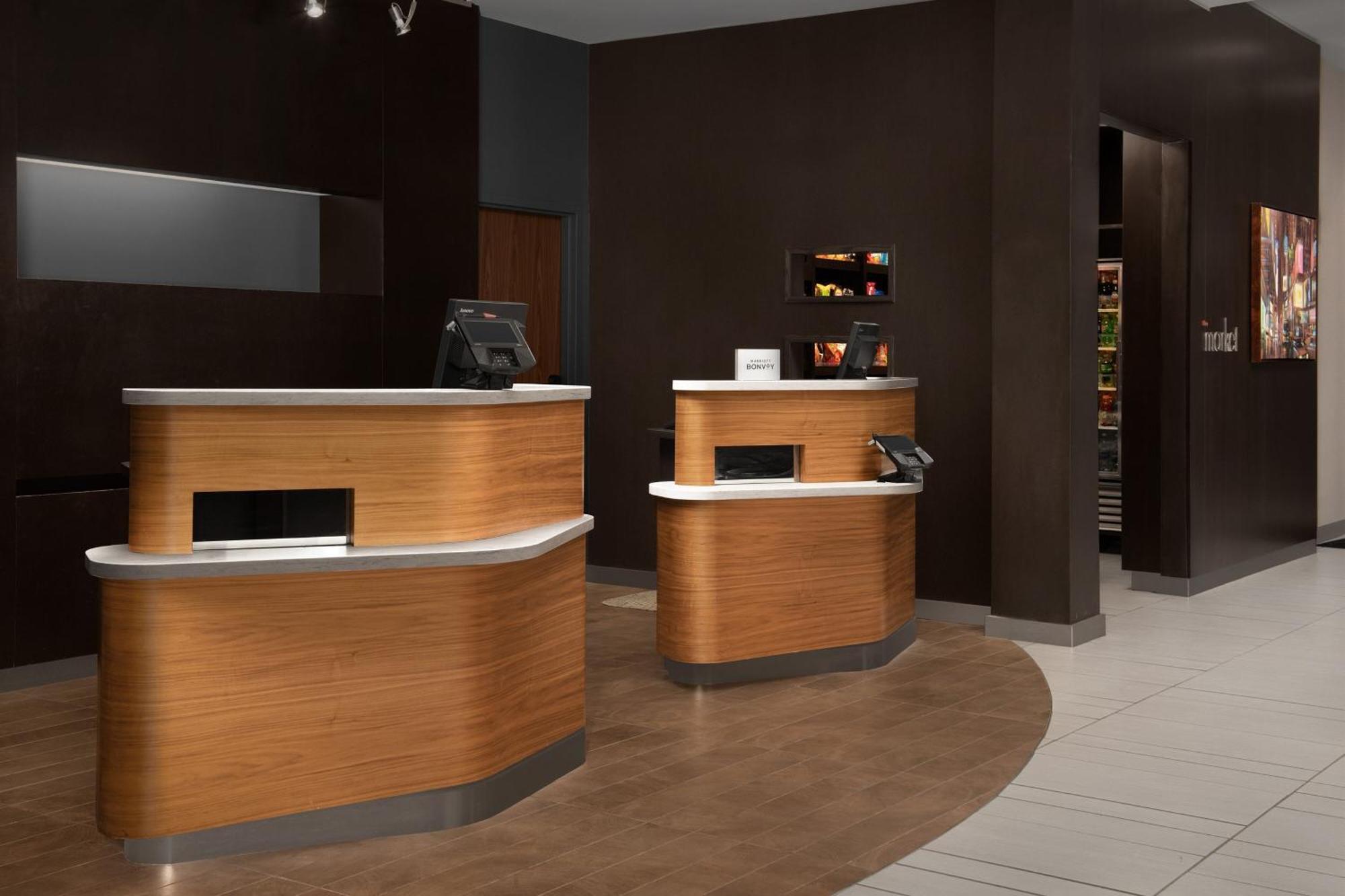 Hotel Courtyard By Marriott Syracuse Downtown At Armory Square Extérieur photo